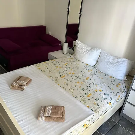 With Beautifull View Peace And Quiet Appartement Stomorska
